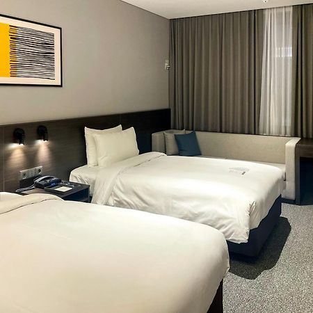 Hotel Ambience Plaza Jmd - Delhi Airport New Delhi Buitenkant foto